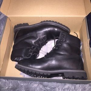 Black Timberland Boots